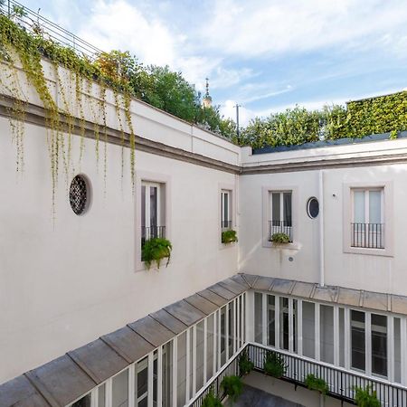 那不勒斯Dimora Doria D'Angri住宿加早餐旅馆 外观 照片