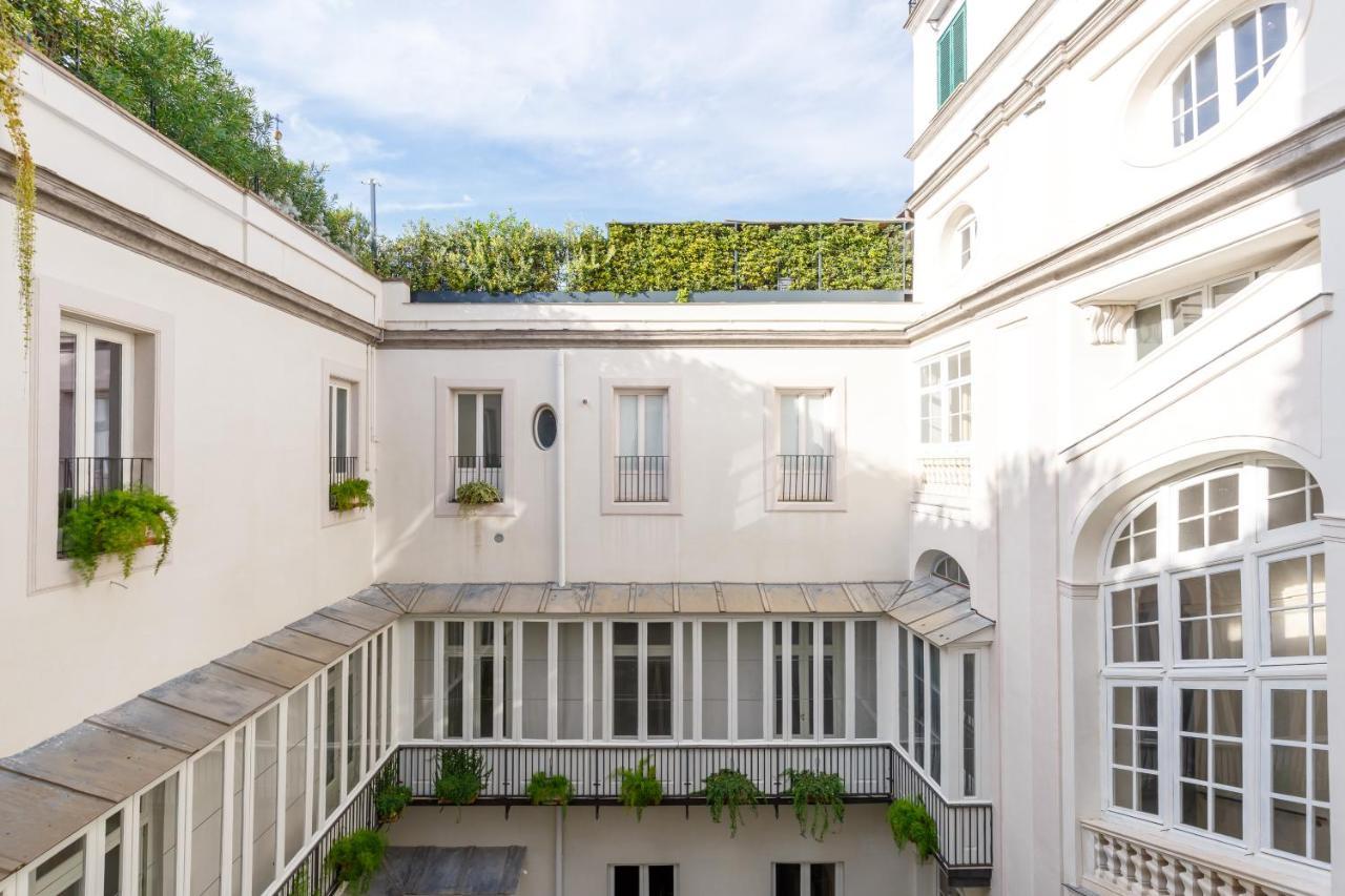 那不勒斯Dimora Doria D'Angri住宿加早餐旅馆 外观 照片